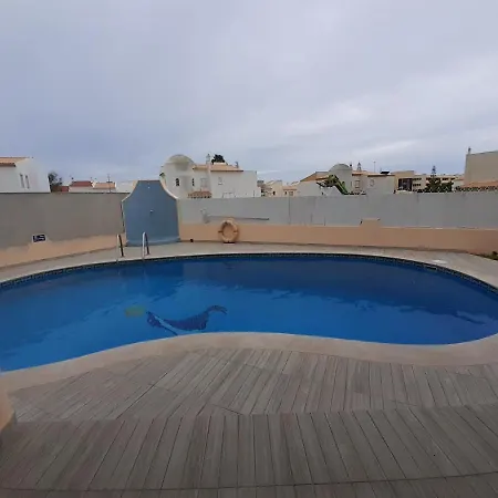 וילה Gale Great With Pool
