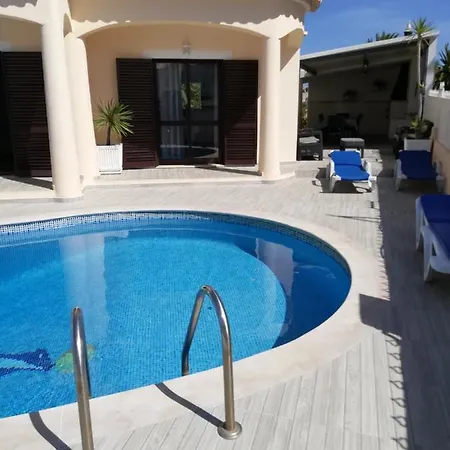 Gale Great With Pool *
