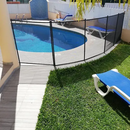 Gale Great With Pool فيلة *